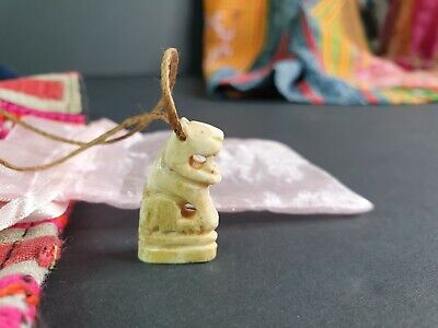Old Chinese Carved Foo / Fu Dog Lion Pendant on Cord …beautiful collection & acc 3