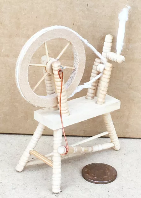 Natural Finish Wooden Spinning Wheel Tumdee 1:12 Scale Dolls House Miniature 311