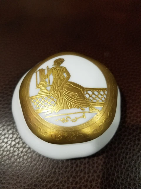 Dipinto A Mano Trinket Pill Box Hand Painted Italian Porcelain