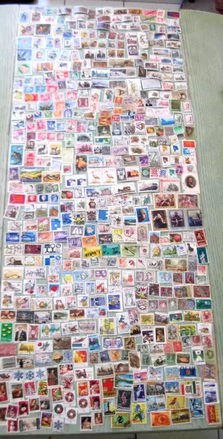 gros lot de timbres, tous différents, tous pays, oblitérés