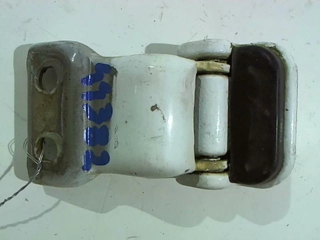 Charniere de porte de coffre gauche 1752702 FORD TRANSIT 4 Diesel /R:16256271