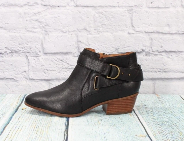 Clarks spye best sale belle