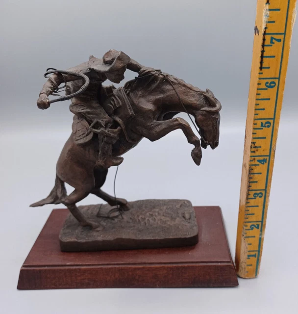 THE BRONCO BUSTER FREDERIC REMINGTON BRONZE SCULPTURE VINTAGE 7" Franklin Mint