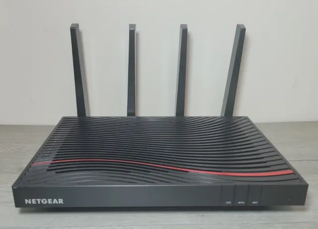 Netgear C7800 Nighthawk X4S AC3200 WiFi Cable Modem Router NO ADAPTER UNTESTED