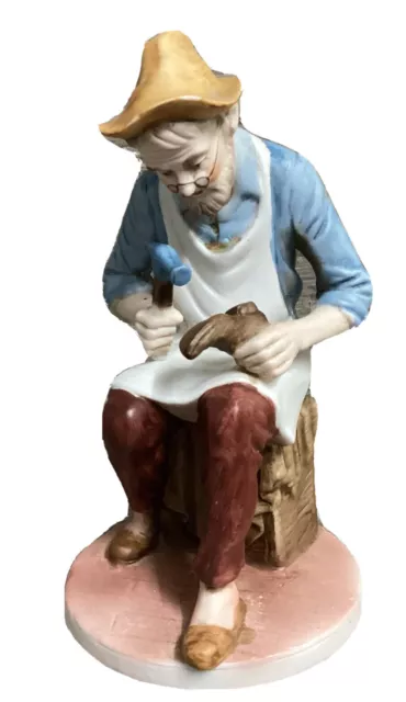 Vintage 1970s Quality Ceramic Old Man Shoemaker Cobbler Grandad Figurine Taiwan