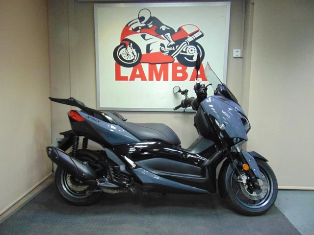Yamaha X-Max 125 Tech Max, 2021, Grey Scooter.