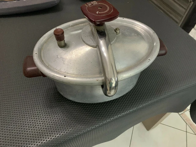 Cocotte Minute SEB Ovale 7 Litres – Ancienne, Vintage, Acier Inoxydable, État D'Usage