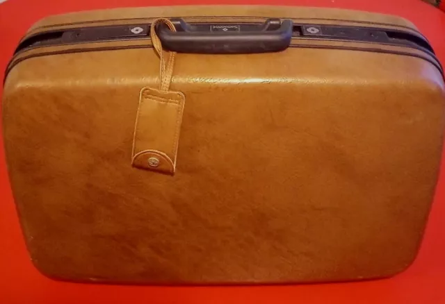 Vintage Luggage Samsonite CarryPak 46 Hard Shell Profile Suitcase 20" Tan Brown