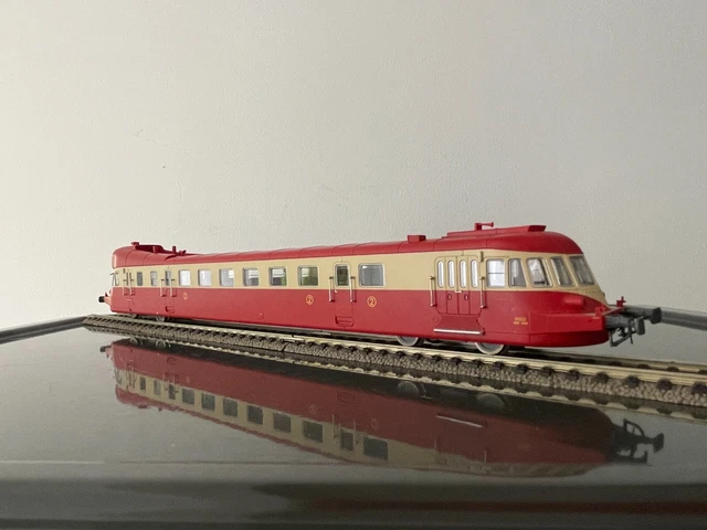 ELECTROTEN 2214 - AUTORAIL DIESEL X2430 - 2 RAILS - ANALOGIQUE - NEUF (PR- 3807) | Achetez sur