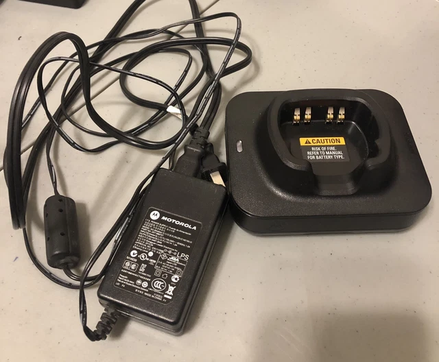 Motorola NNTN8860A IMPRES2 Single Unit Charger