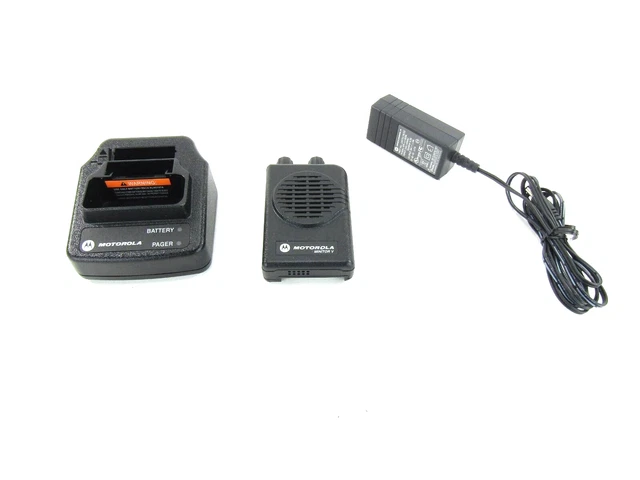 Motorola Minitor V Pager w/ Charging Base - Freq.: 151 - 158.9975 MHz