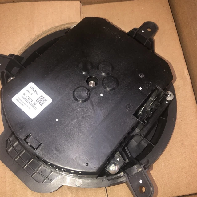 VCCT77421A2C Blower Motor (Freightliner)