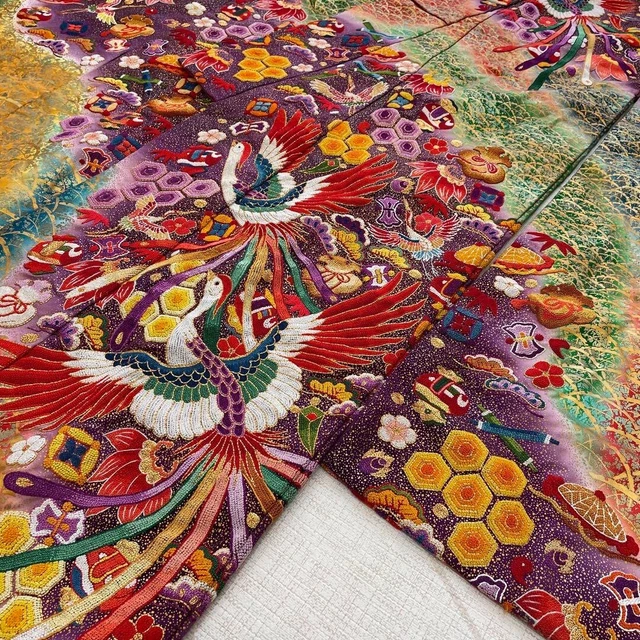 Japanese Kimono Uchikake Luxurious Wedding Embroidery Pure Silk Purple K557 3