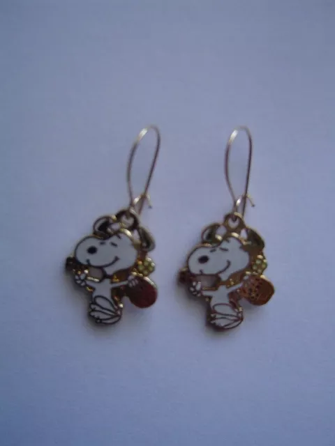 Snoopy Aviva Brand Snoopy Dancing With A Basket Of Flowers Earrings New, Mint!