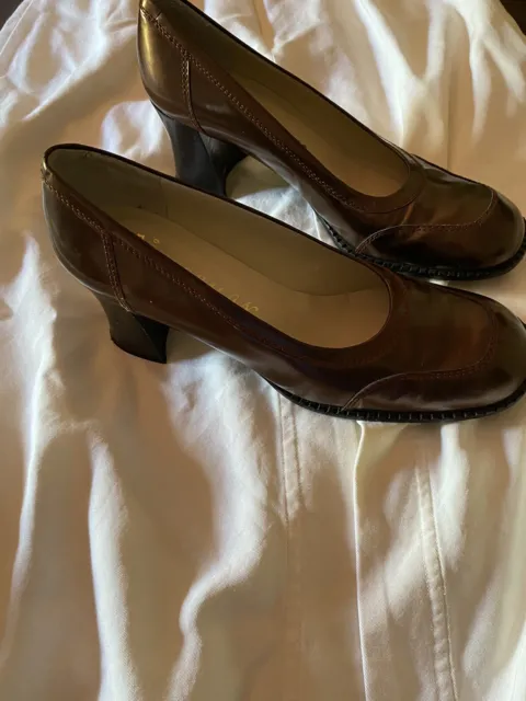 Delman Copper Patent Leather Chunky Heel Pumps 9 M 2