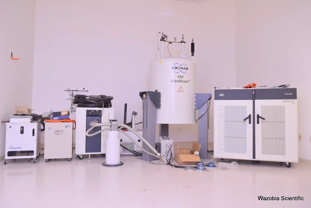 BRUKER 600 NMR Ultrashield Spectrometer Nuclear Magnetic Resonance W ...