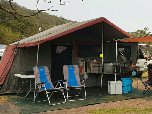 Camper Trailer 2