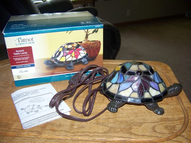 Stained Glass Tiffany Style Bronze Turtle Accent Table Lamp/Night Light Pretty!!