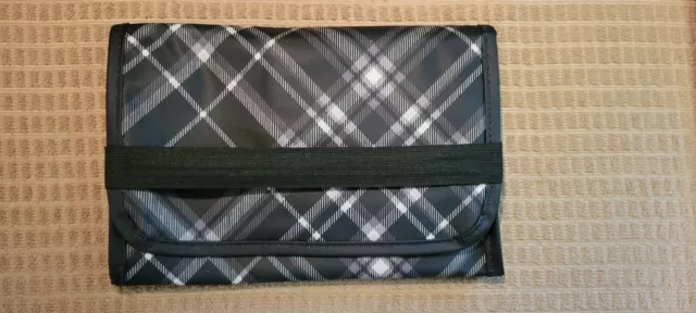 Thirty-one Fold-And-Go Organizer w/ Notepad BLACK white PICK ME PLAID 31 NICE Thirty-one Fold-And-Go Organizer w/ Notepad BLACK white PICK ME PLAID 31 NICE