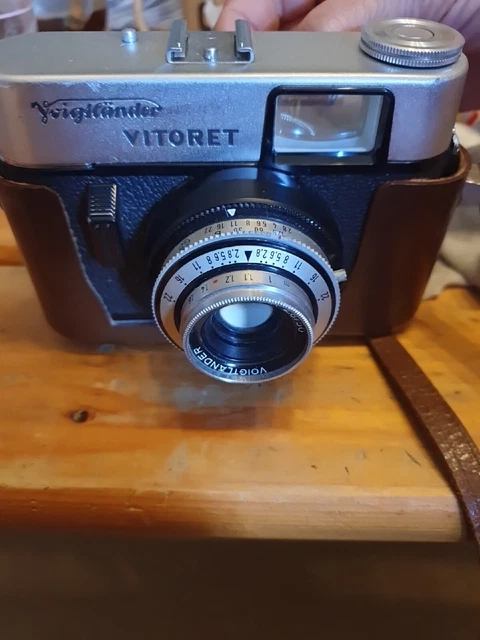 Ancien appareil photo Voigtlander VITORET DR 2,8/50 mm