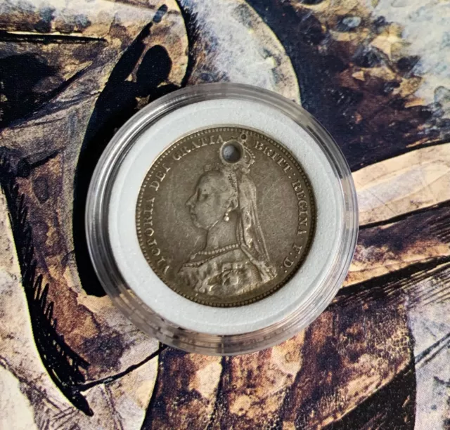 House Clearance 1888 Queen Victoria Sterling Silver One Shilling Coin.