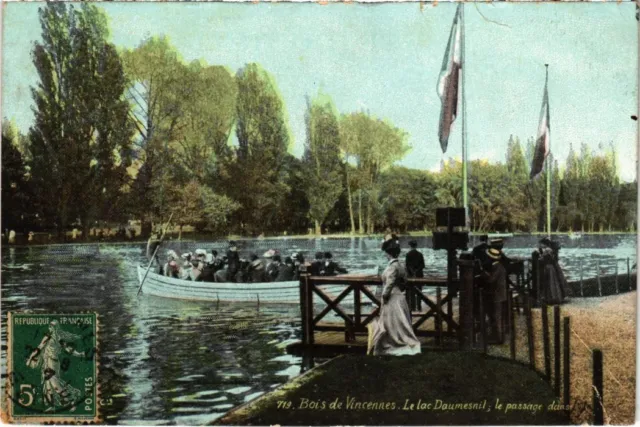 CPA AK Vincennes Le Lac Daumesnil le passage dans FRANCE (1283294)