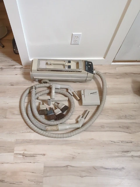 Vintage Electrolux Model 1521 Vacuum Cleaner Set - Tested Works With Accessories