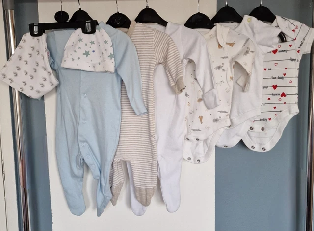 Baby Boys Clothes Bundle. Age newborn.Used.8 pieces.Good condition.Mixed brands.