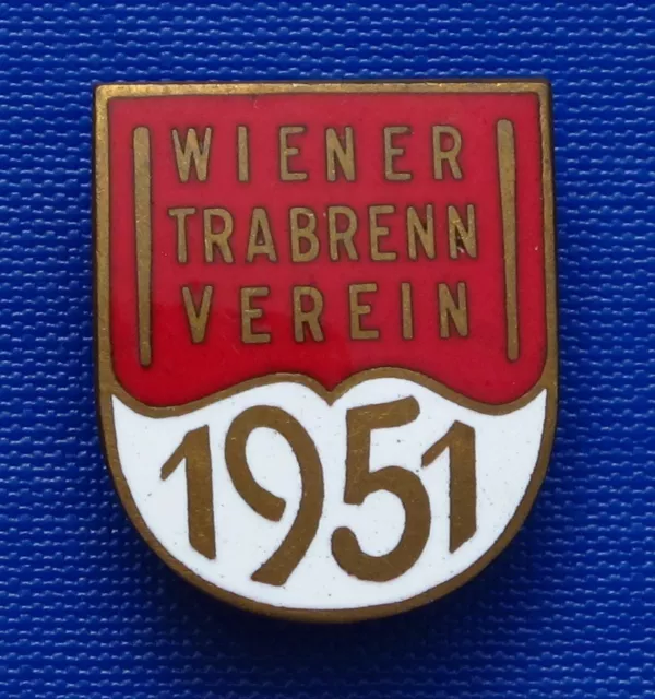 1951 Wiener - Trabrenn - Verein Emailliertes Knopfloch Abzeichen Nr.084