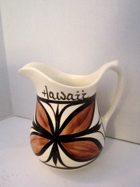 Vtg Pohaku Kiln Hawaii Hawaiian Pottery Jug Pitcher 6.5” Hand Made Art Flower