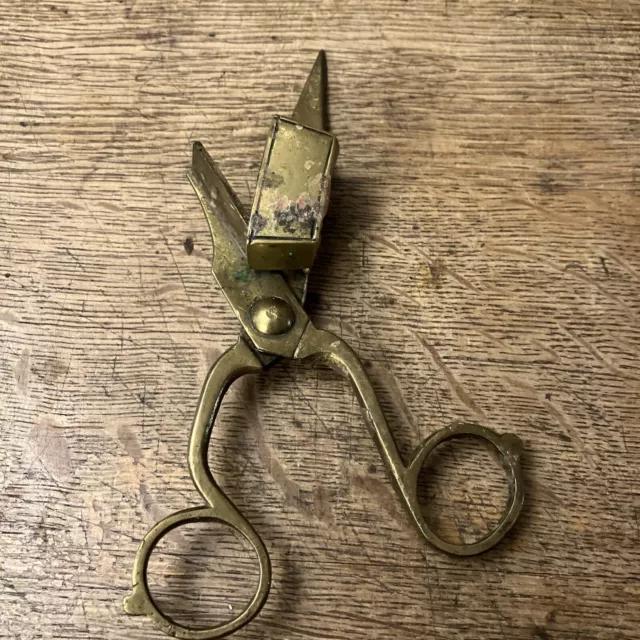 Brass Candle Wick Scissor Snuffer Cutter Antique Vintage  Free Standing