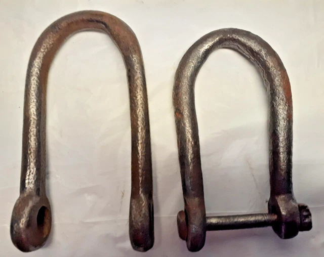 WI Barn Find Antique Primitive Cast Iron Hand Forged Horse Evener Clevis 6-5.5"