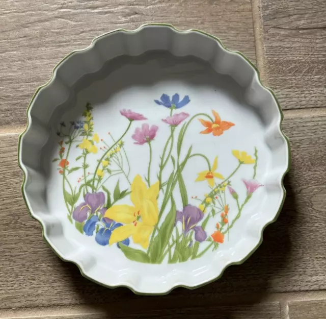 Seymour Mann Day Lily Pie Quiche Bakeware Serving Plate Springtime Flowers