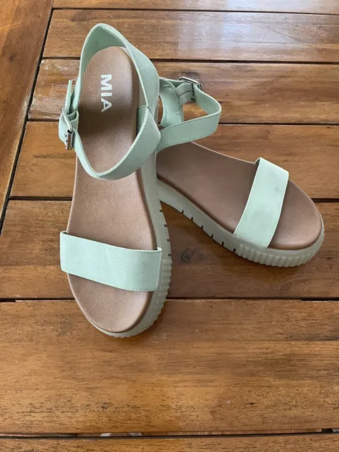 MIA Abella Seafoam/Mint Green Platform Sandals Size 9