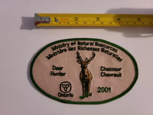 MNR Ministry of Natural Resources Ontario 2001 Deer Hunter Patch Hunting