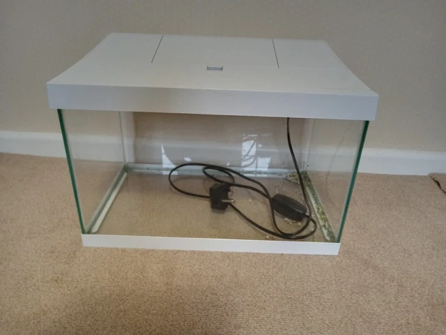 Fish Tank, Small starter tank with light, heater and filter/pump
