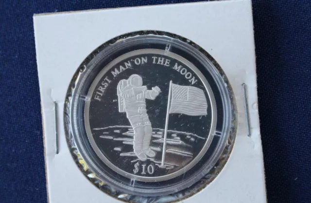 2000 Liberia First Man on the Moon $10.00 Proof Silver Coin P0638