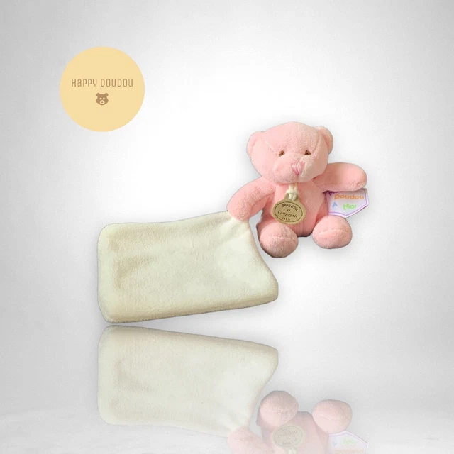 Peluche Doudou Ours rose avec mouchoir blanc Doudou et compagnie