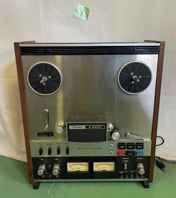 TEAC A-6300 オートリバース テープレコーダー TEAC A-6300 オートリバース テープレコーダー