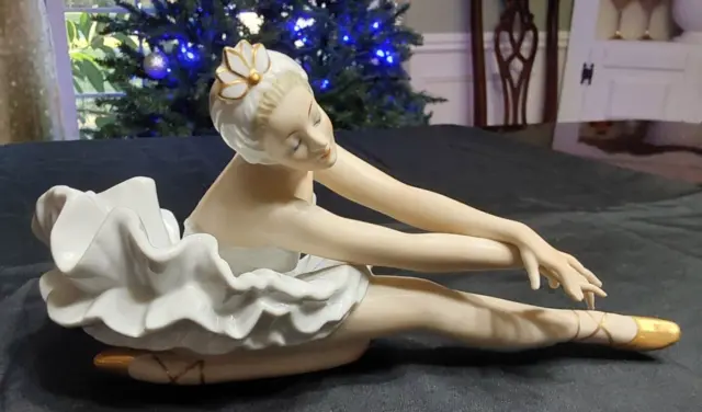 Andrea by Sadek Large Porcelain Ballerina Figurine, 7888 Dying Swan