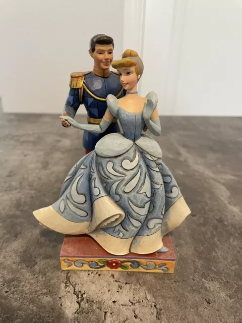 Disney Traditions Jim Shore Royal Romance Cinderella & Prince Charming #4015340