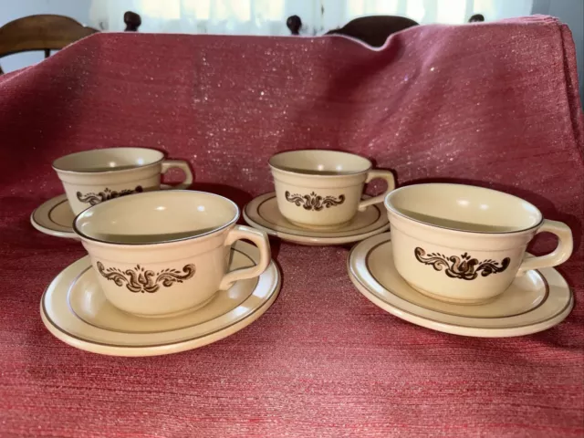 Set Of 4 VTG Pfaltzgraff Village Coffee Tea Cup and Saucer 8 Pieces Total 6-1