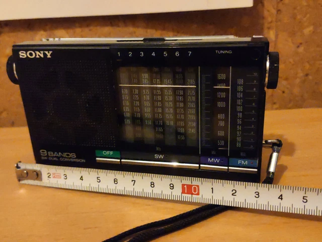 SONYソニー ラジオ FM/MW/SW 9バンドレシーバー　ICF-4900 SONYソニー ラジオ FM/MW/SW 9バンドレシーバー ICF-4900 SONY