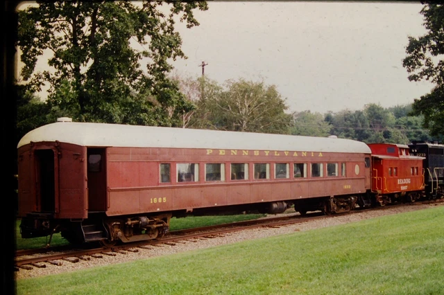 Kodachrome Original Slide West Shore Railroad GP-30 Diesel #2233 (1991) #CC1787