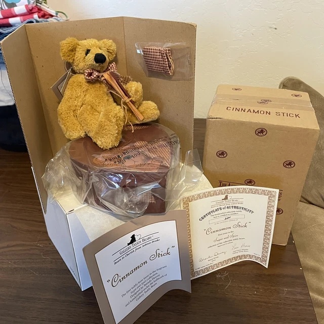Vintage Ashton Drake Galleries Bear With Box And Certificate Of Authenticity NIB