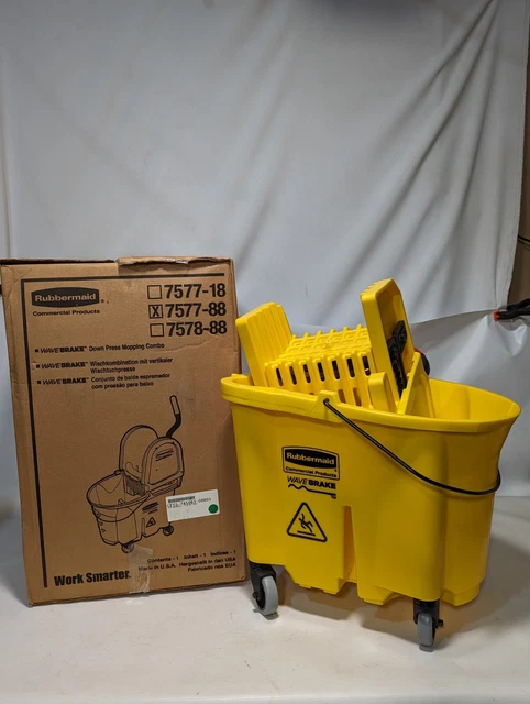 Rubbermaid 7577-88 WaveBrake 35 Quart Mop Bucket
