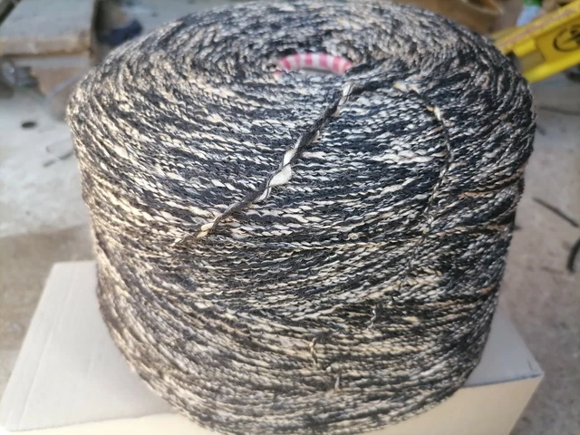 Fil à Tricoter Fantasia Veronica 1Kg165, Laine Sur Cône, Origine Italie