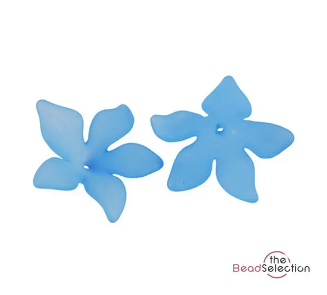 20 SKY BLUE FROSTED LUCITE ACRYLIC PETAL FLOWER BEADS 29mm LUC76