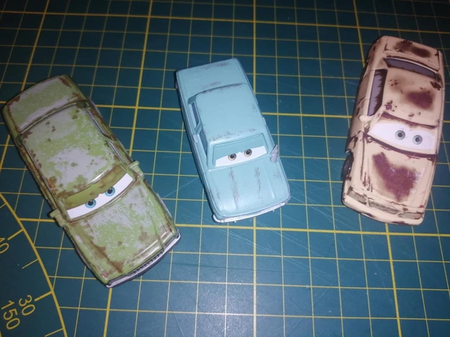 lot de  voitures cars disney pixar metal  d occasion  mattel