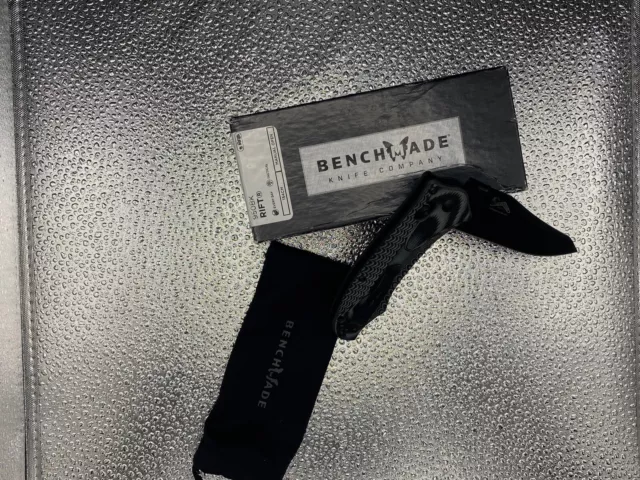 Benchmade 950 Osborne Rift Folding Knife Rare Discontinued